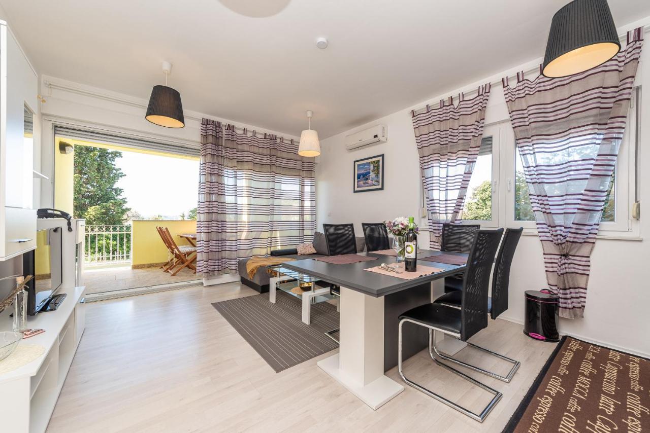 Antonio Apartments Sukošan Zewnętrze zdjęcie