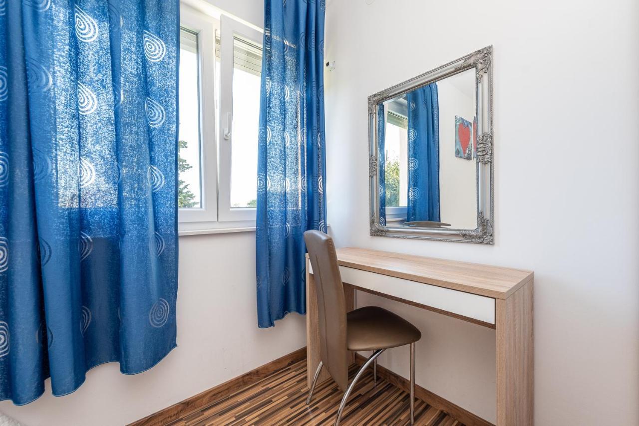 Antonio Apartments Sukošan Zewnętrze zdjęcie