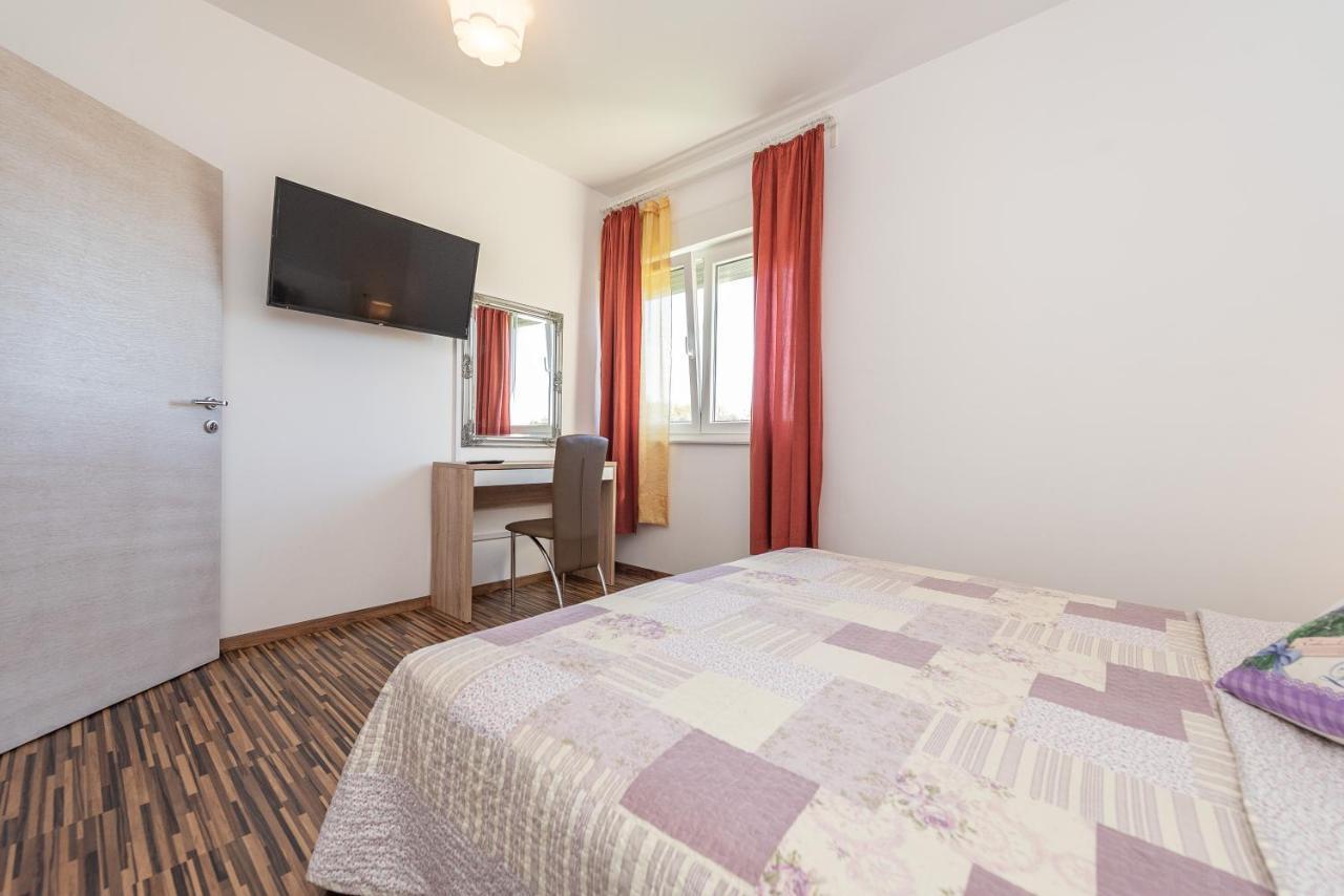 Antonio Apartments Sukošan Zewnętrze zdjęcie