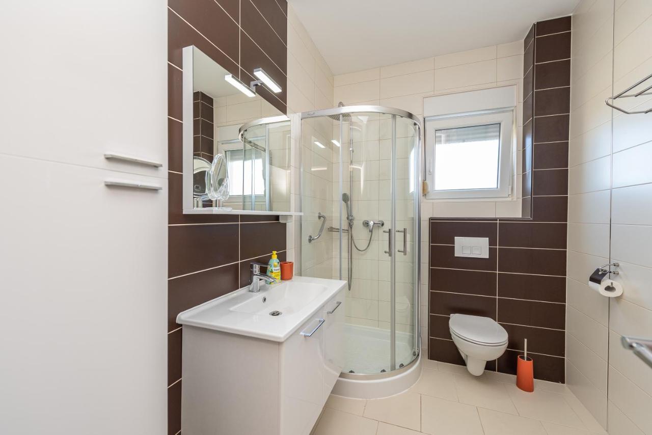 Antonio Apartments Sukošan Zewnętrze zdjęcie