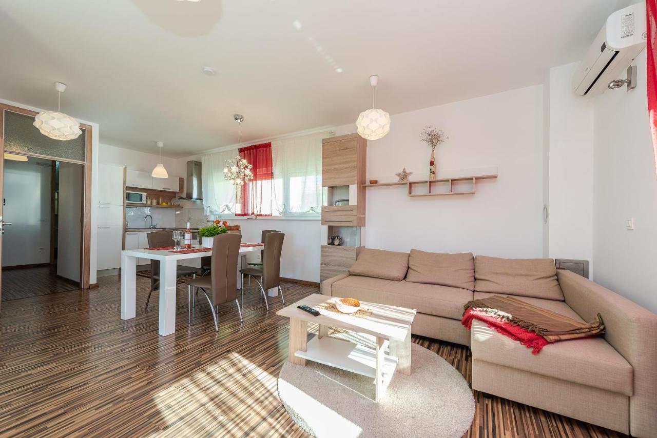 Antonio Apartments Sukošan Zewnętrze zdjęcie