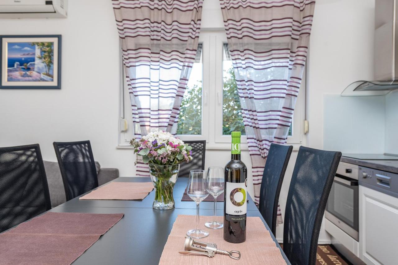 Antonio Apartments Sukošan Zewnętrze zdjęcie