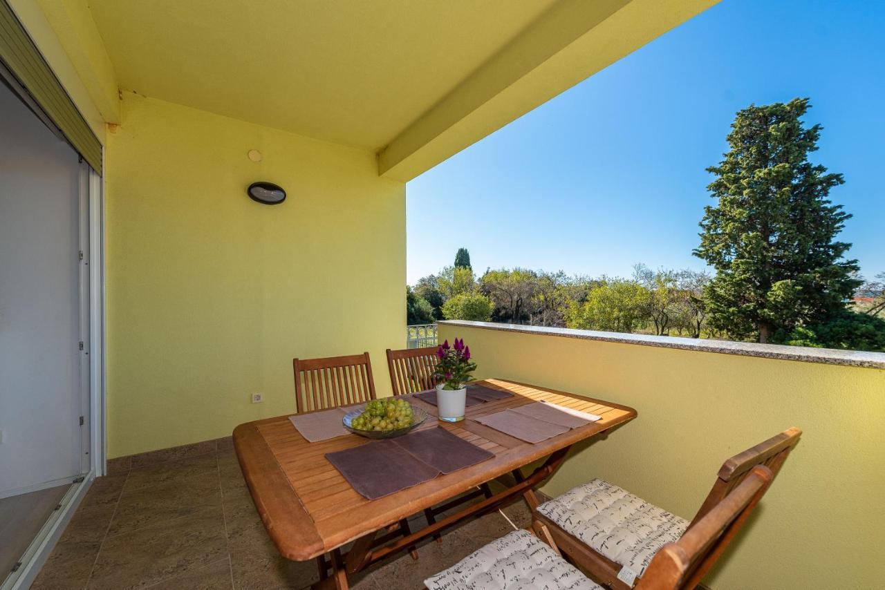 Antonio Apartments Sukošan Zewnętrze zdjęcie